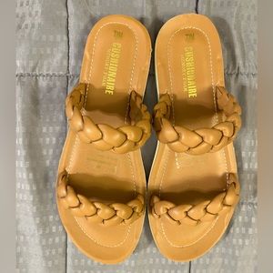 Tan size 7 1/2 summer sandals
